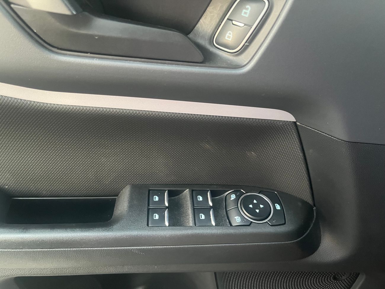 Ford Bronco TWO YEARS WARRANTY , One year service contract