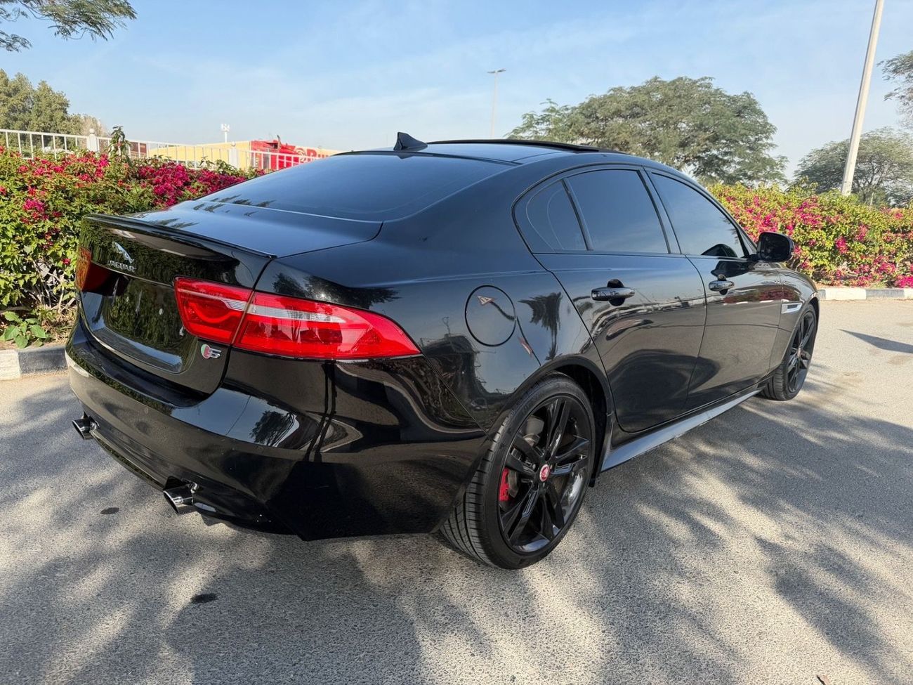 Jaguar XE S 3.0 Supercharged | GCC Specs | Full Service History