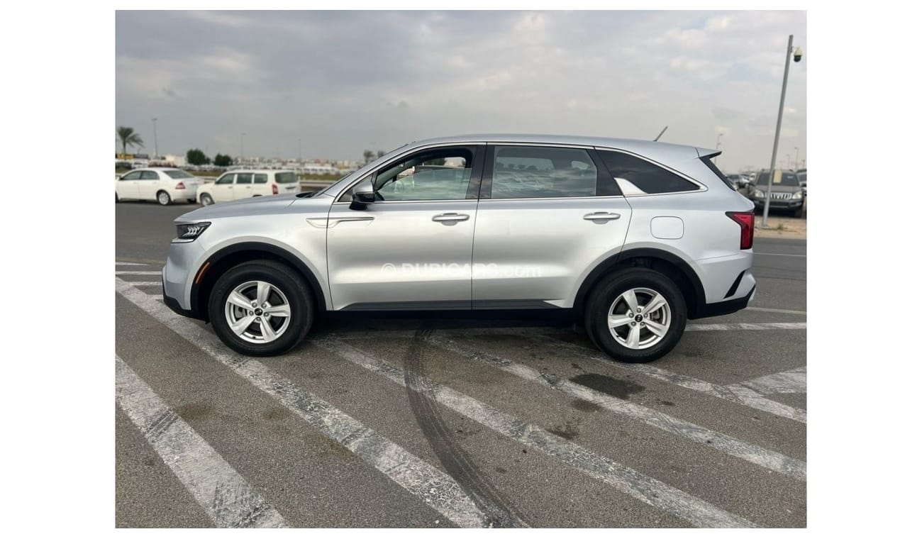كيا سورينتو 2021 KIA SORENTO 2.5L V4 AWD -  UAE PASS