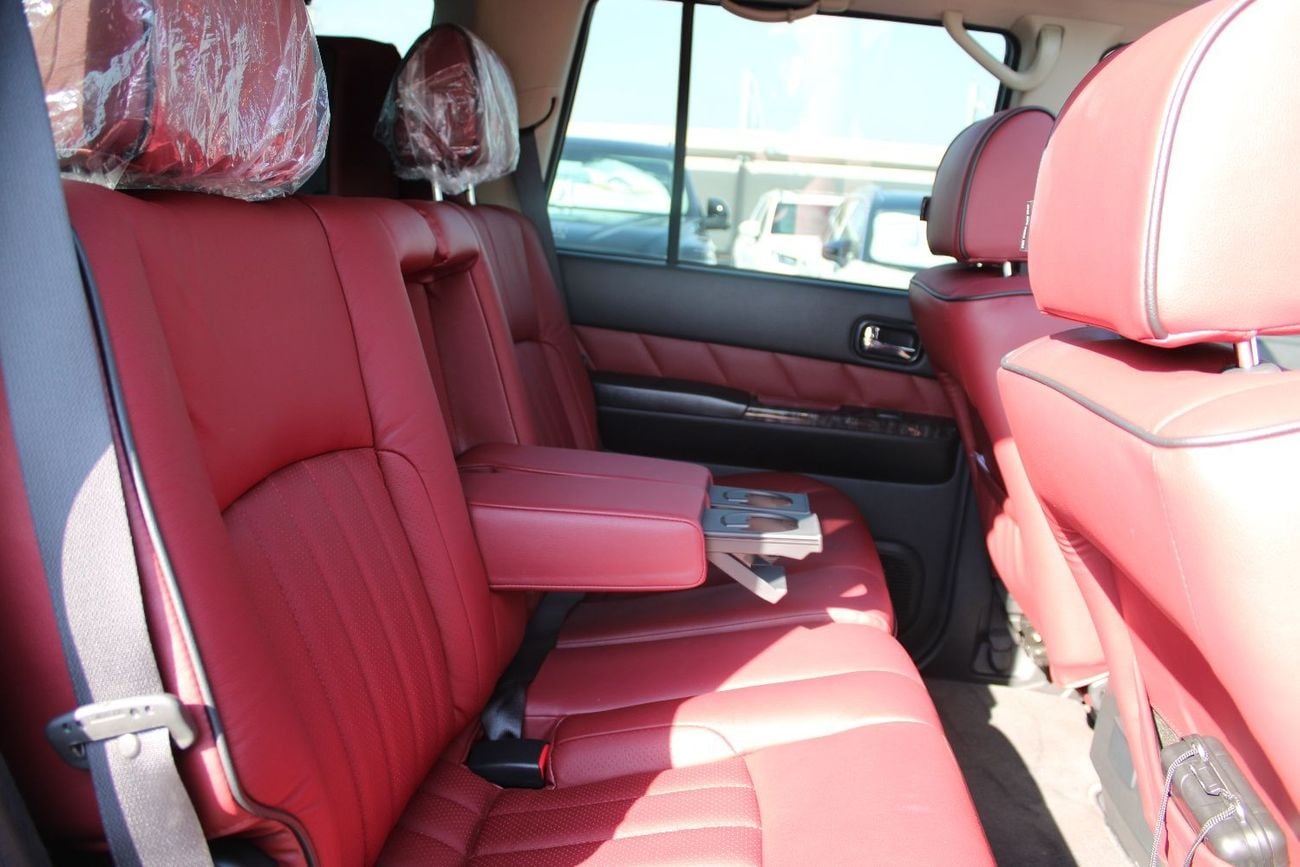 Nissan Patrol Super Safari Nissan Patrol Super Safari 2023 Model Year 4800VTC 4x4  Full Service done 5years Warranty 3Years Fre