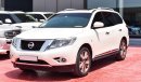 Nissan Pathfinder SV 4WD