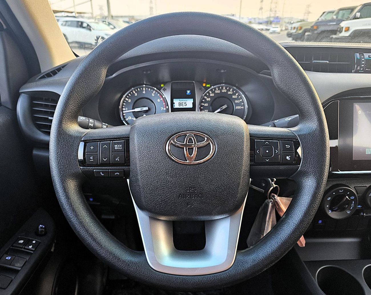 Toyota Hilux GLX TOYOTA HILUX D.C PICKUP GLS G1 2.7L A/T PETROL 4X2 5 SEATER White Color 2026 MODEL