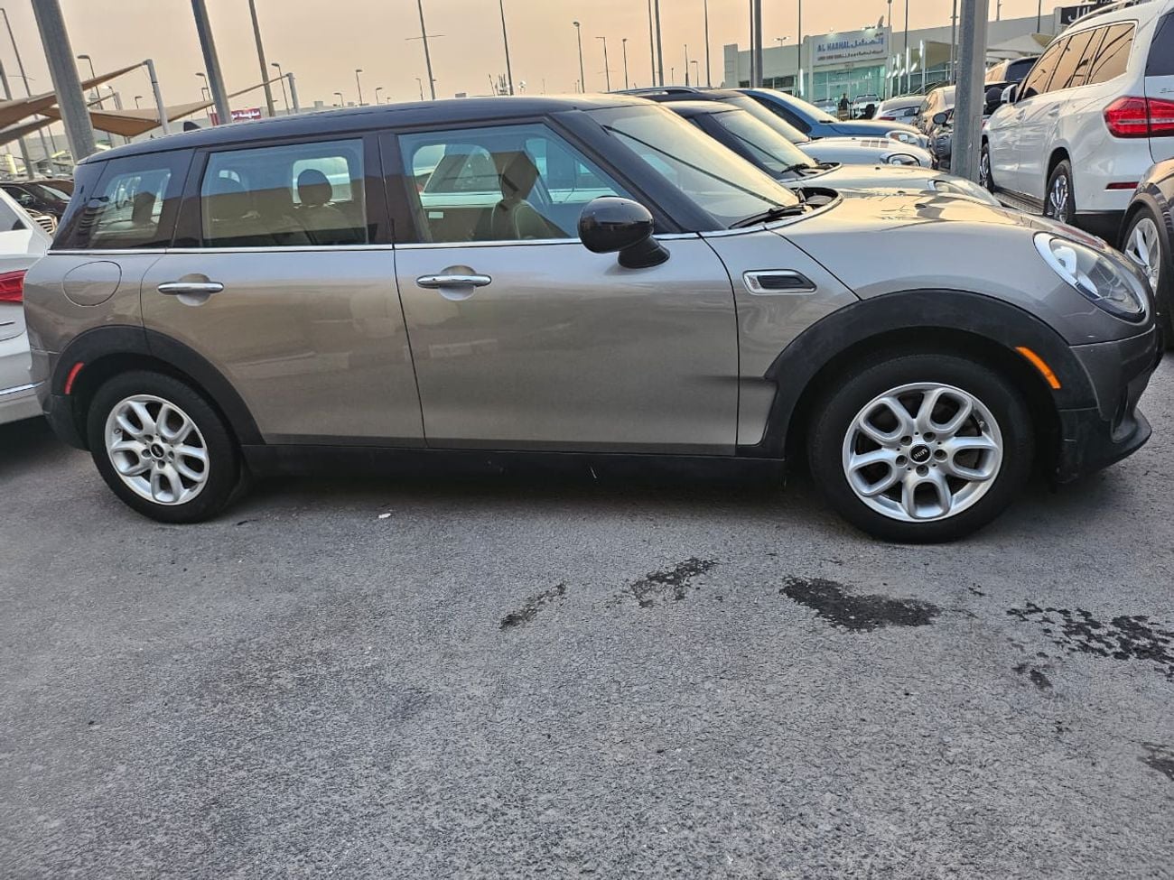 Mini Clubman COOPER low milage car