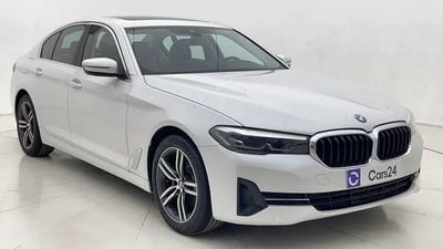 بي أم دبليو 520i 2L 2023 | 0 DP | 1854/Month | 30 Day Return | Service History