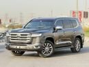 Toyota Land Cruiser Toyota Landcruiser Lc200,2015 grey colour and biegie interior ,Gcc specs LHD petrol engine..8seaters