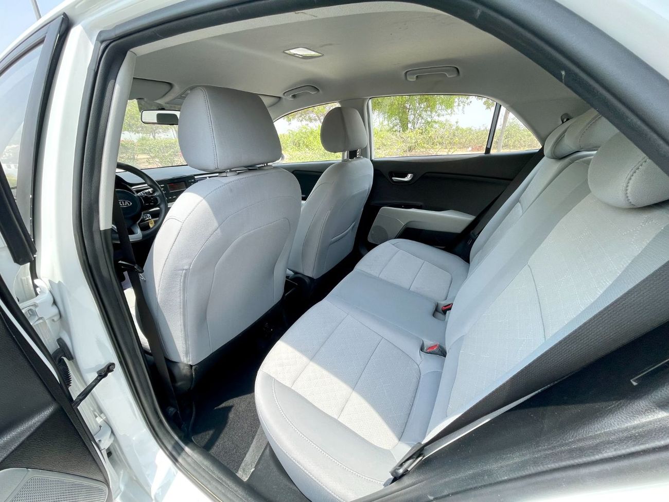 Kia Rio EX 1.4L (107 HP) Hatchback