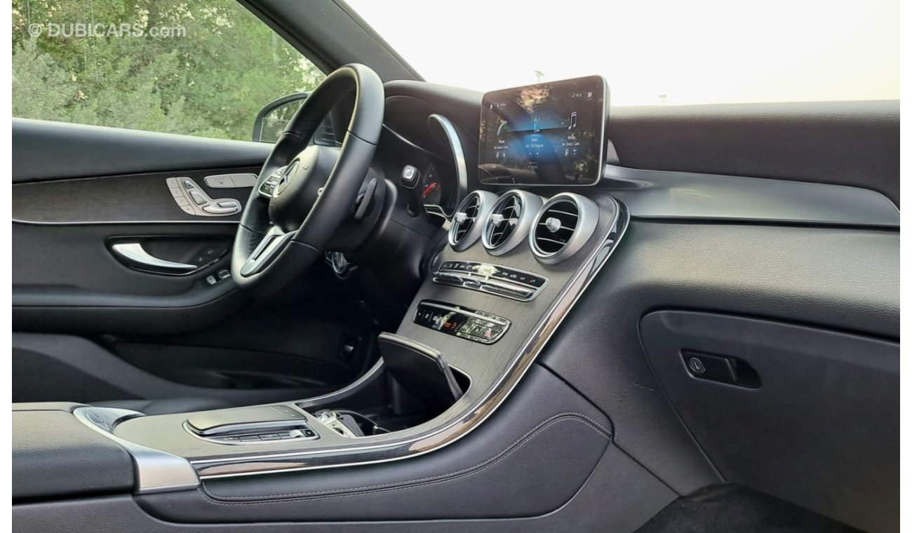 Mercedes-Benz GLC 300 Premium