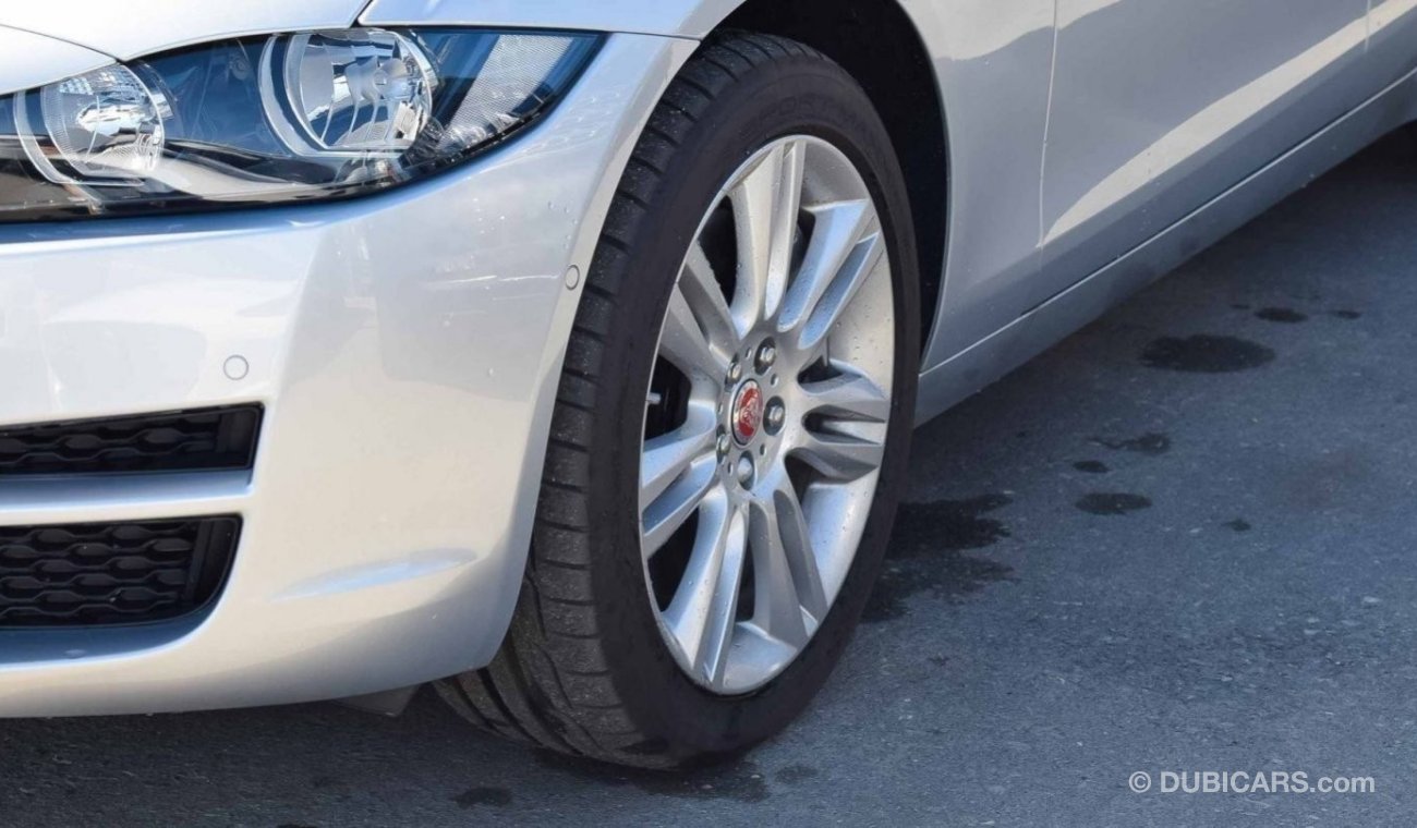 جاغوار XE 2.0 Petrol High Pure Right Hand Drive