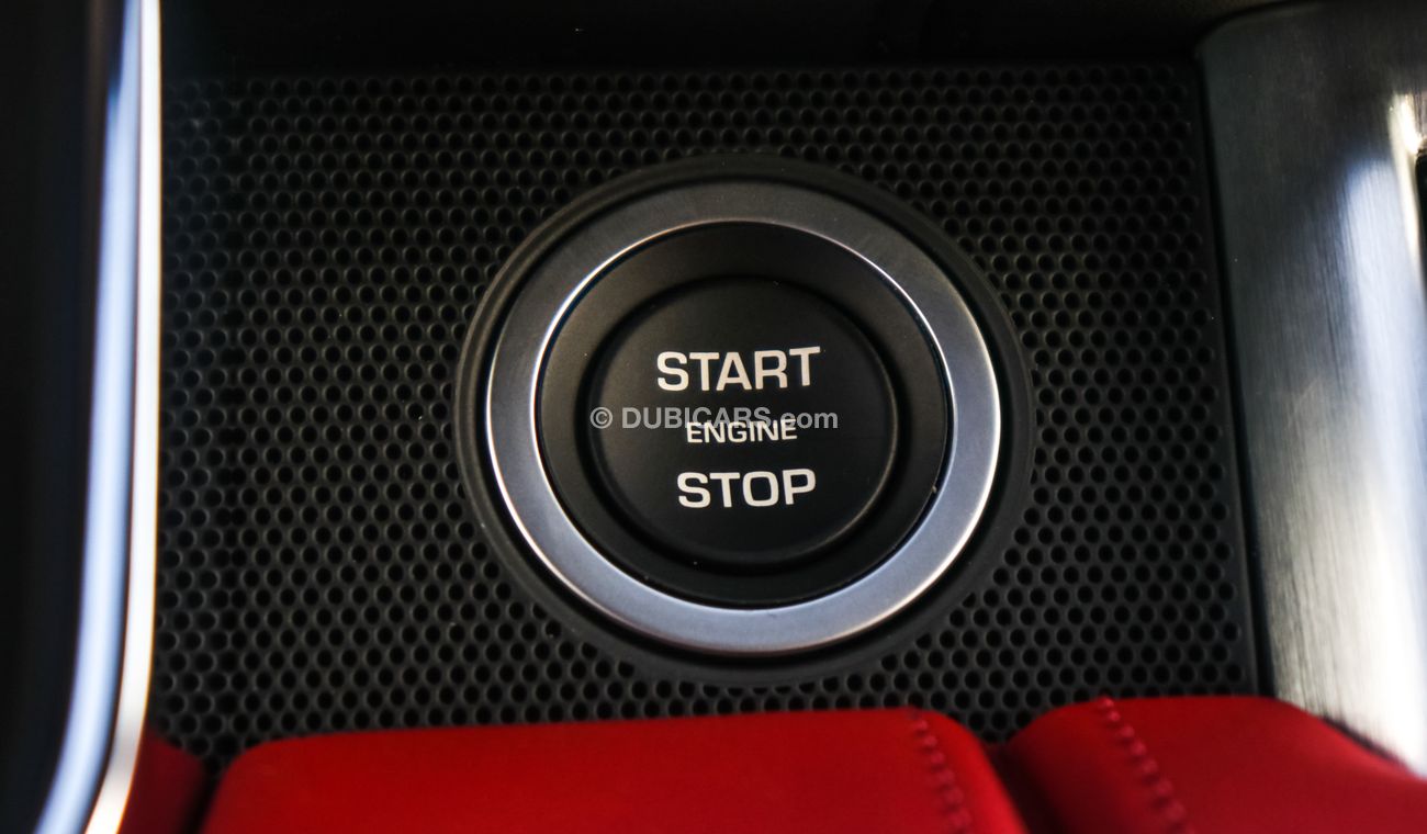 Land Rover Range Rover P525 black edition FULL OPTION 2020