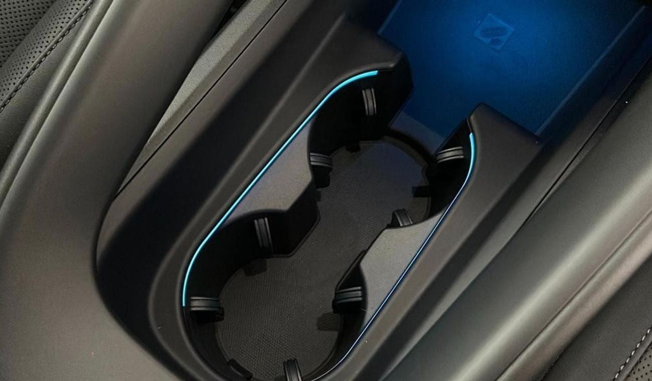 Porsche Macan Electric Estate 470kW Turbo RIGHT HAND DRIVE