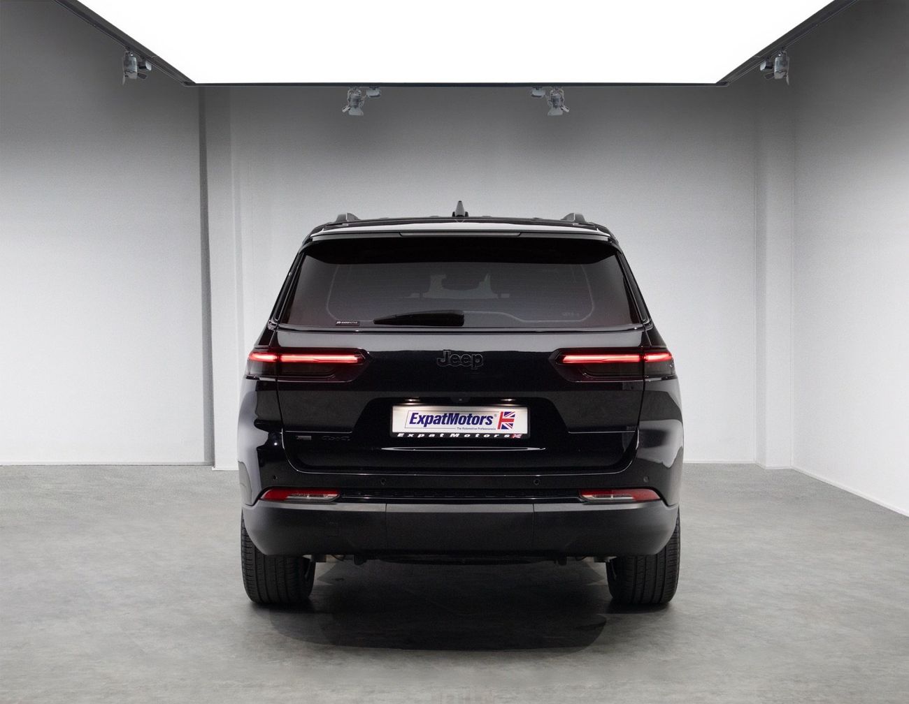 جيب جراند شيروكي Altitude 3.6L