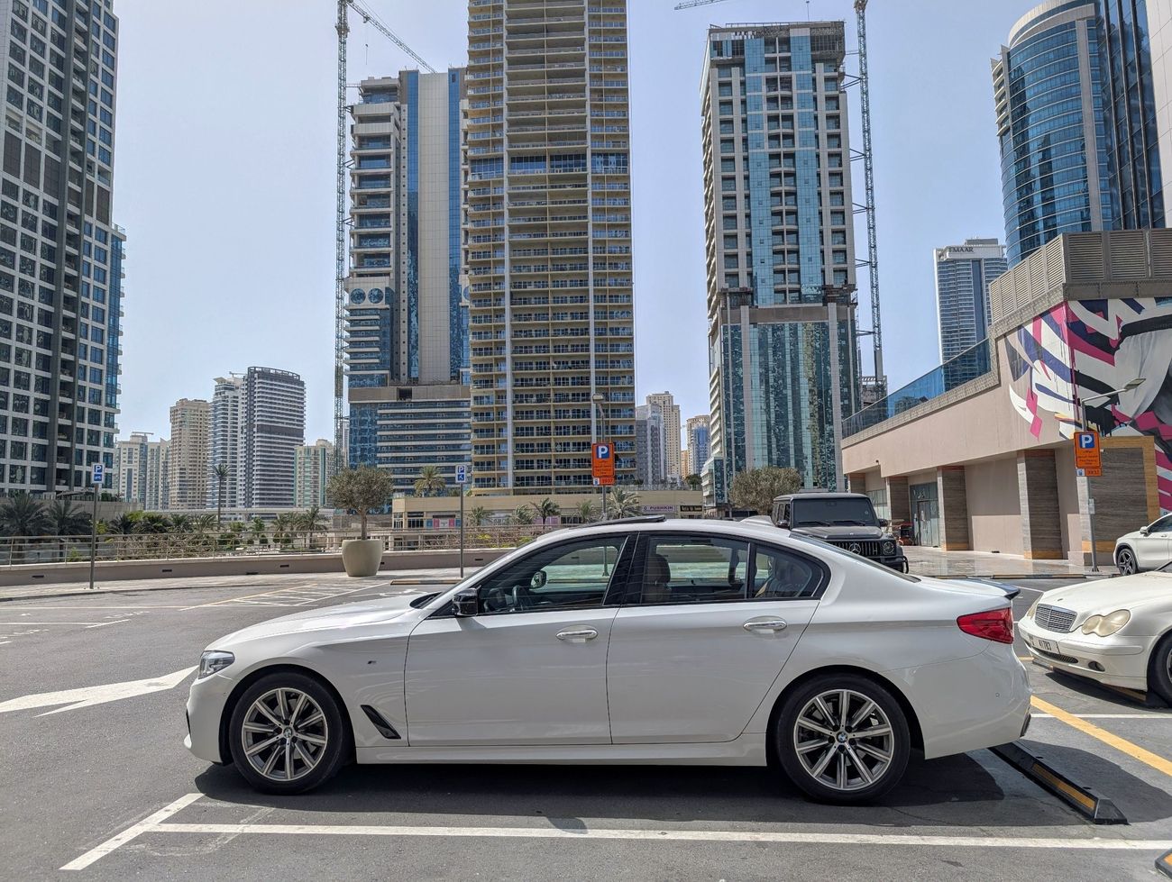 بي أم دبليو 520i M Sport Comfort 2.0L