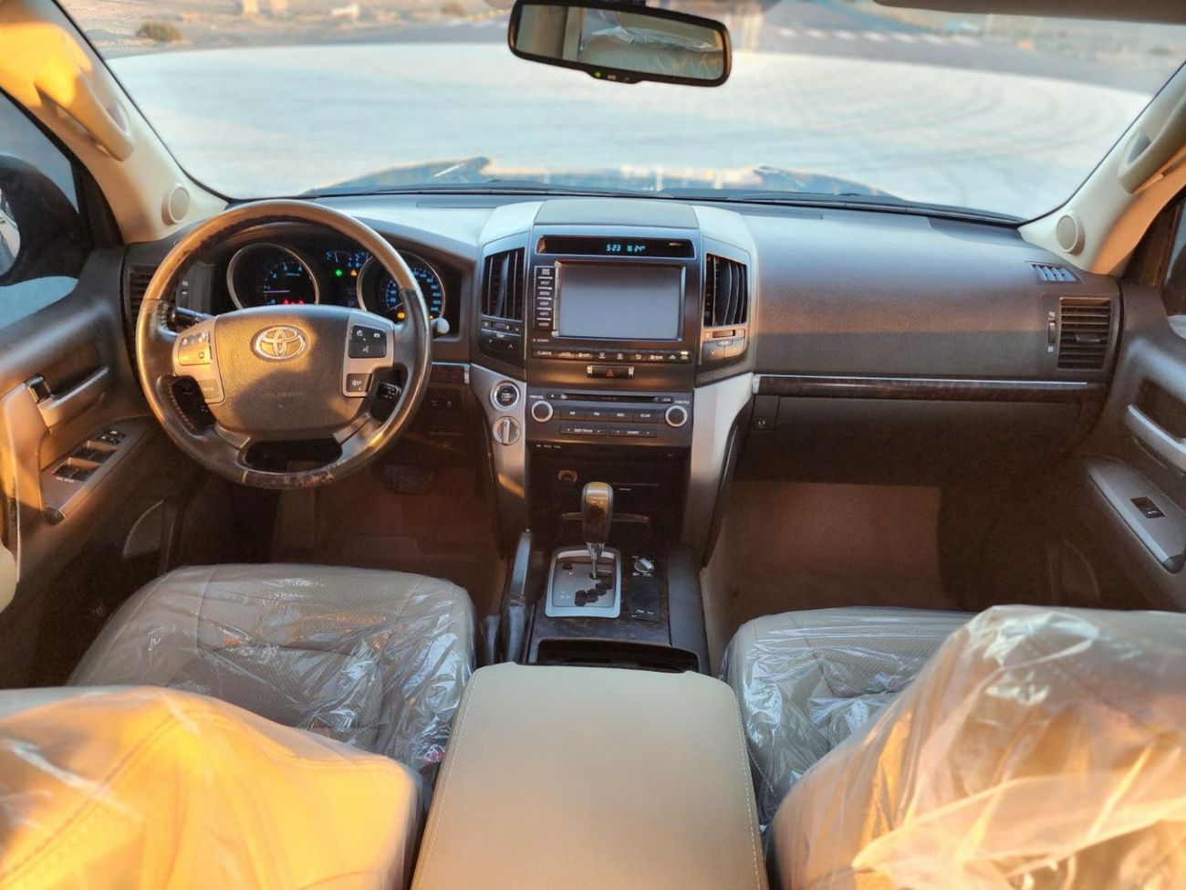 Toyota Land Cruiser V8  VX.R