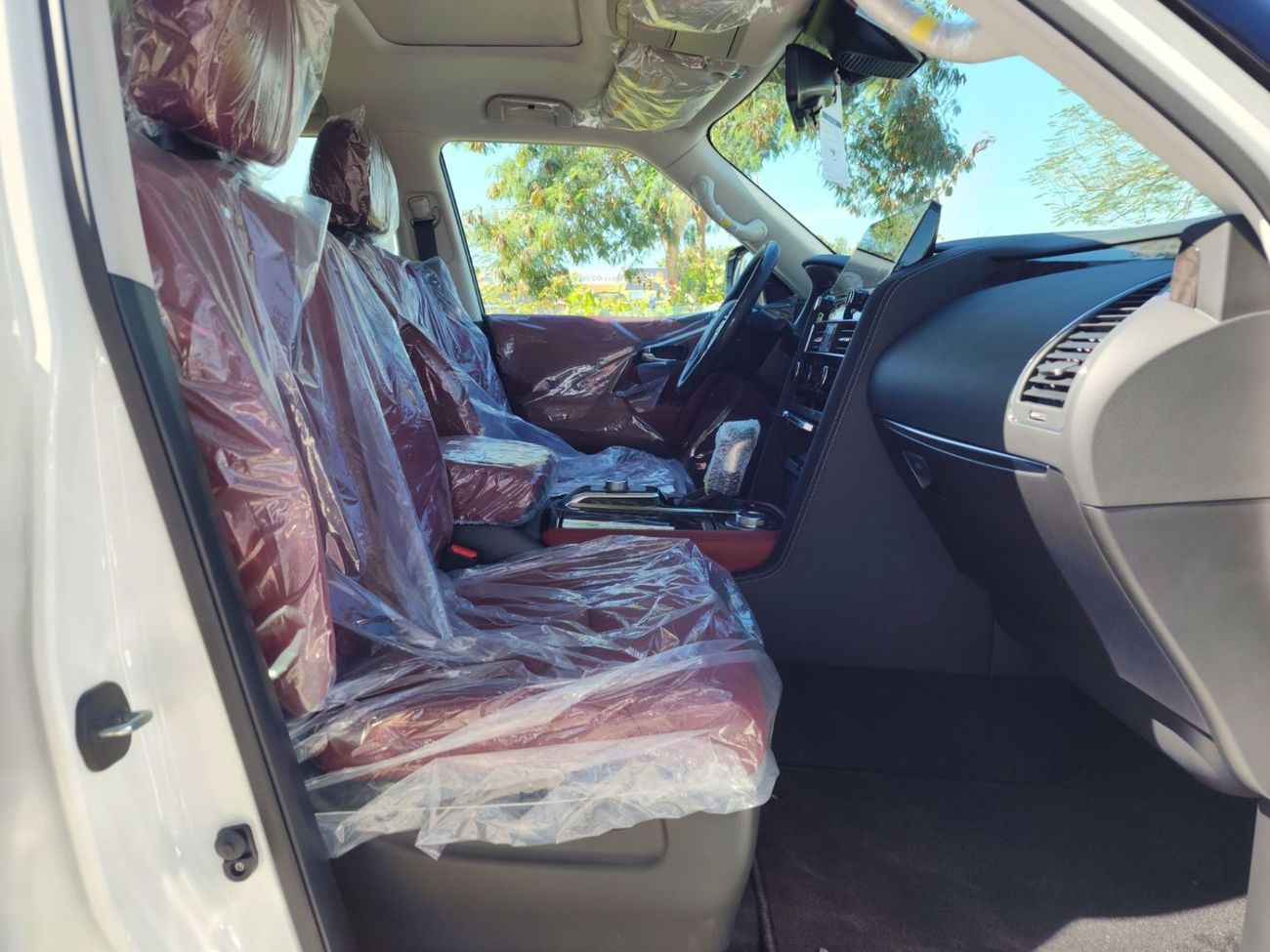 Nissan Patrol LE Platinum 5.6L