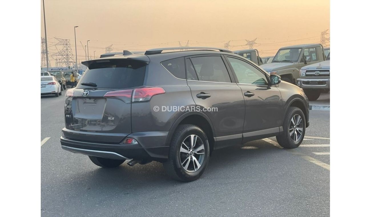Toyota RAV4 2018 Toyota Rav4 XLE 2.5L V4 - EXPORT ONLY