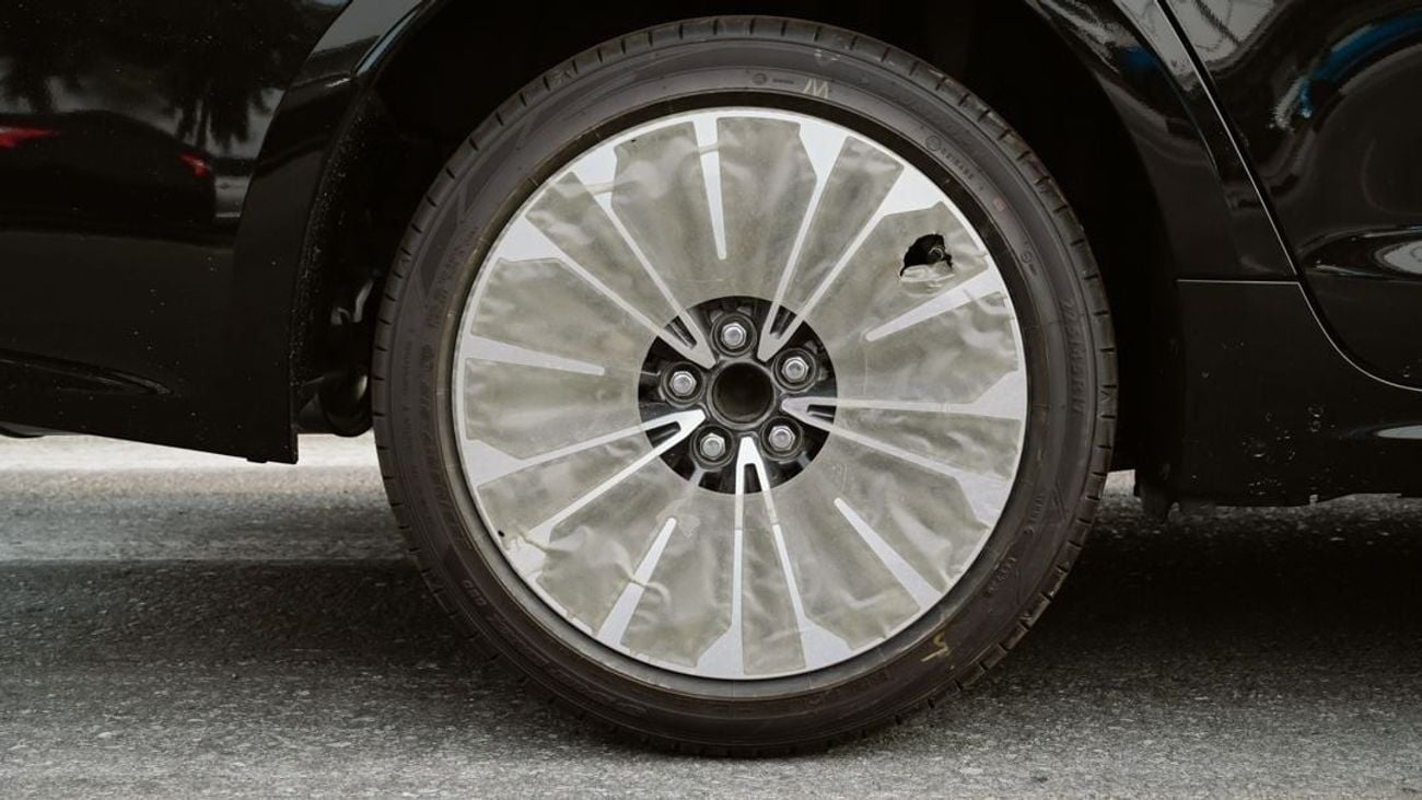 Toyota Corolla TOYOTA COROLLA GLI 1.8 HYBRID -2024