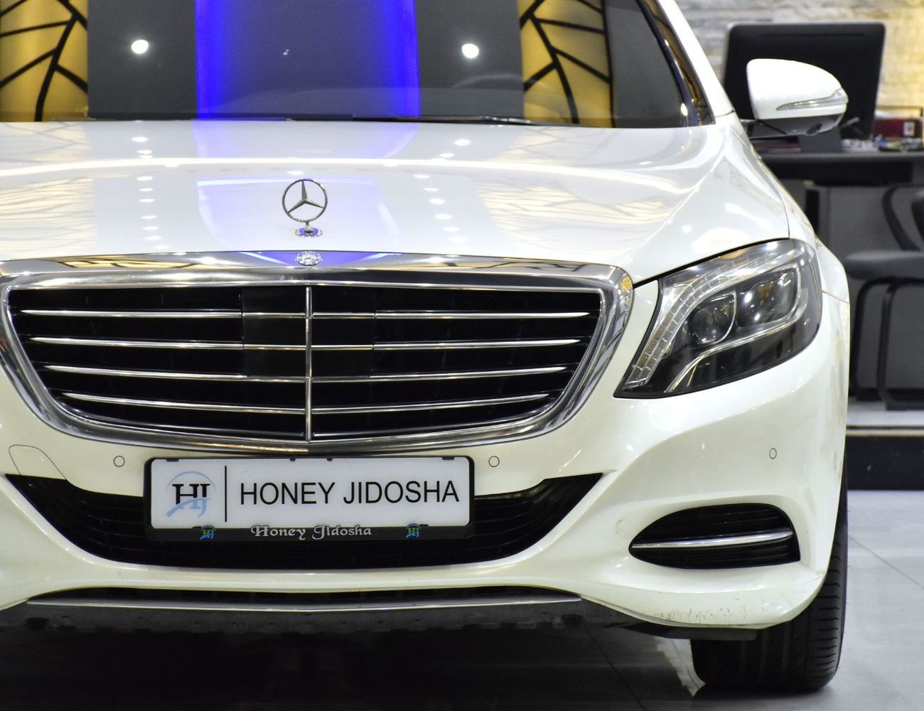 مرسيدس بنز S 400 EXCELLENT DEAL for our Mercedes Benz S400 ( 2014 Model ) in White Color GCC Specs