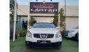 Nissan Qashqai Gulf model 2008, white color, Forel alloy wheels, sensors, in excellent condition