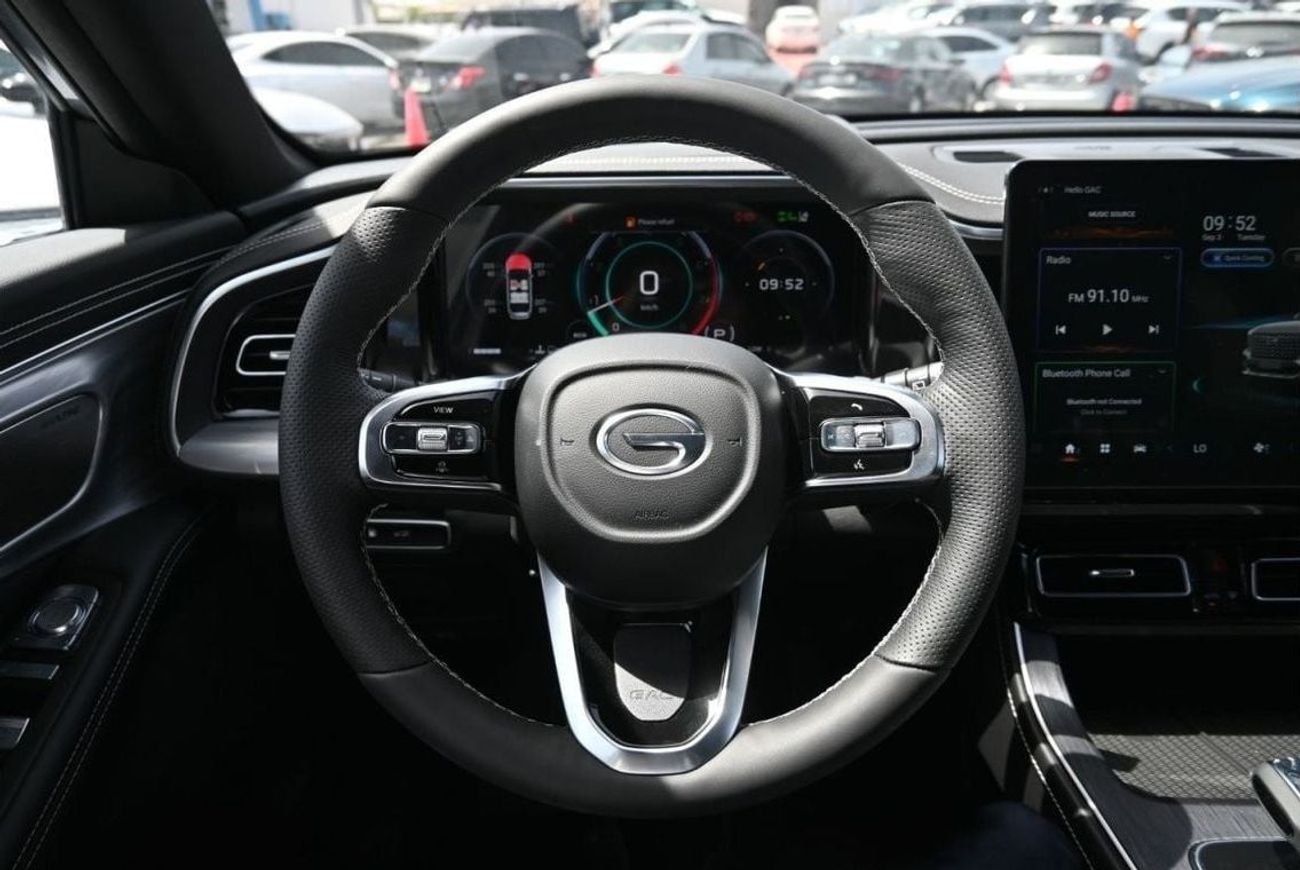 جي إي سي GS 8 GAC GS8 2.0L Turbo, 4WD, 8 Speed AT, 7 Seater, Color Grey, Model 2024