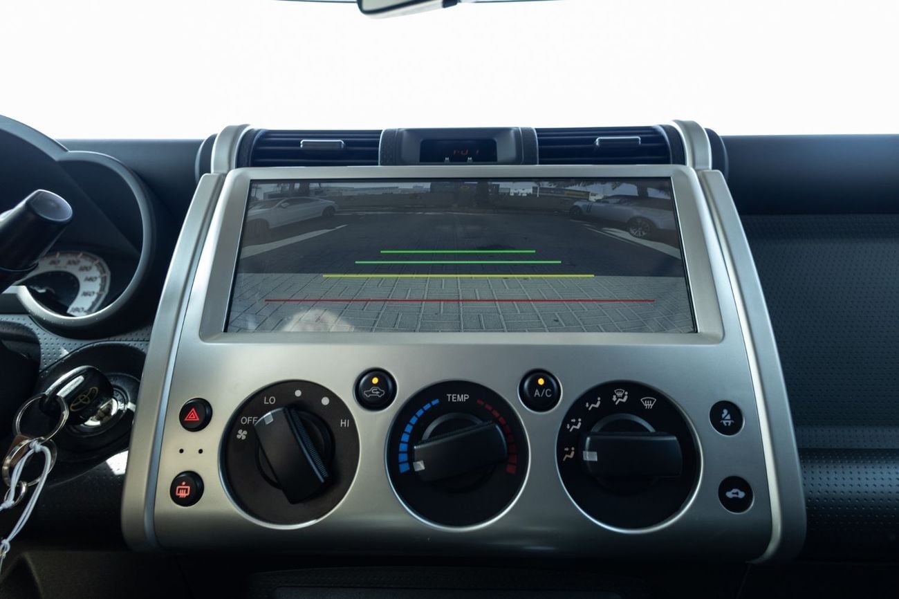 Toyota FJ Cruiser GXR 4.0L A/T