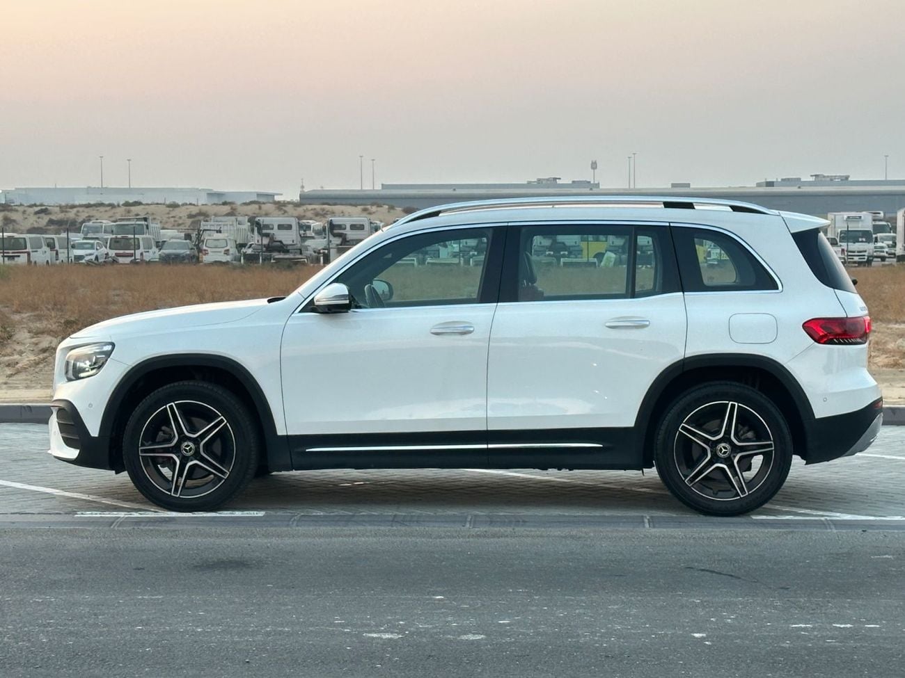 مرسيدس بنز GLB 250 4MATIC