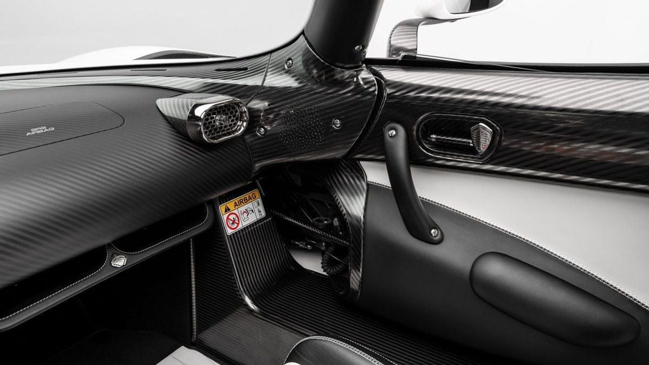 Koenigsegg Regera - 2022 - Euro Specs - Under Warranty and Service Contract