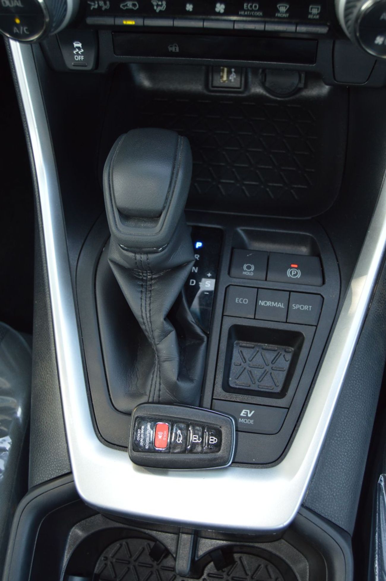 تويوتا راف ٤ *Toyota RAV-4* Right Hand Drive  Model: *2023* -Push button start,