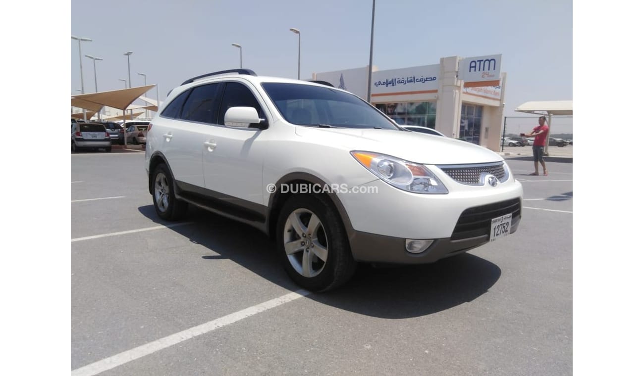 Hyundai Veracruz Hyundai veracruz 2011 gcc,,, full Automatic,,, free accedant