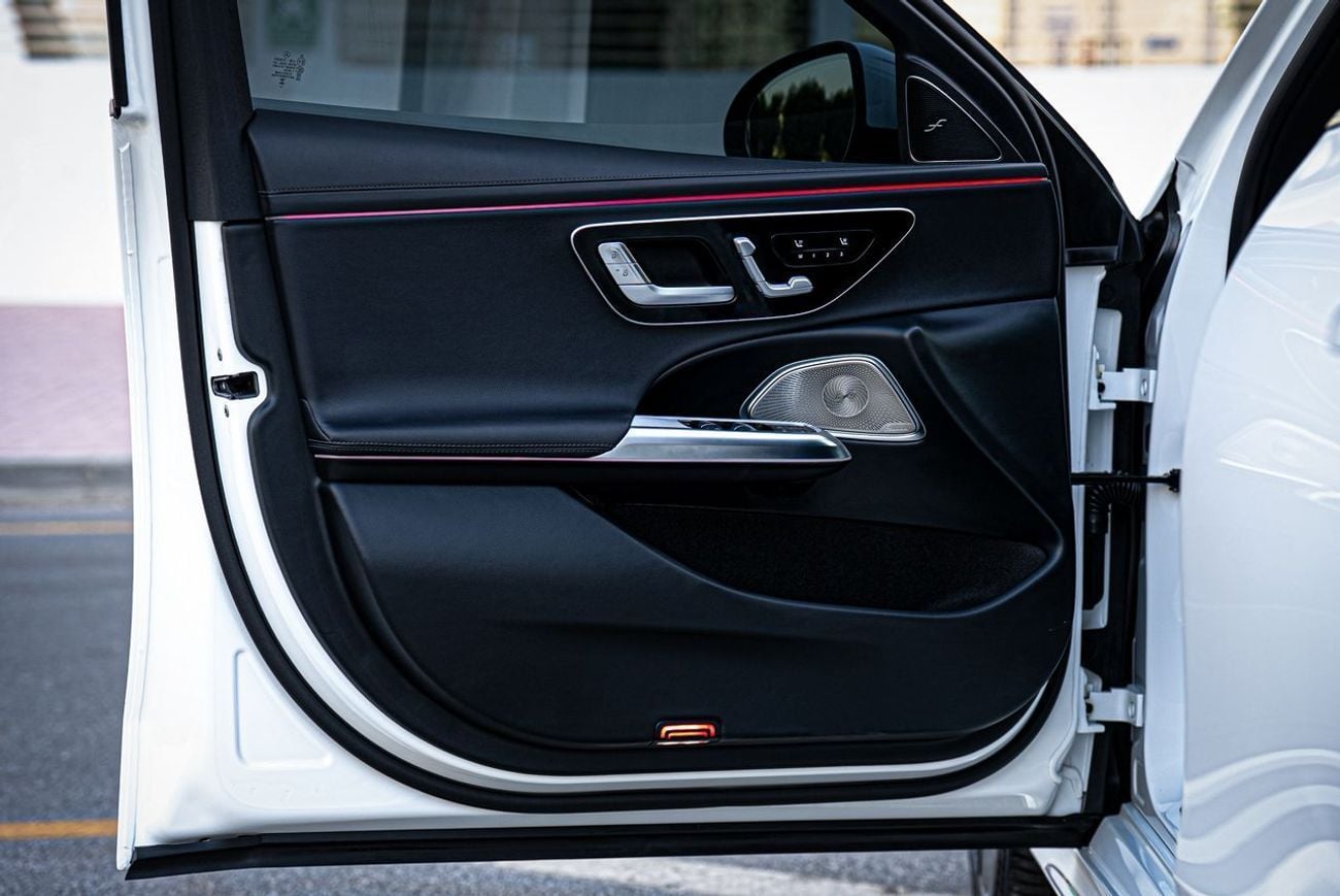 مرسيدس بنز E300