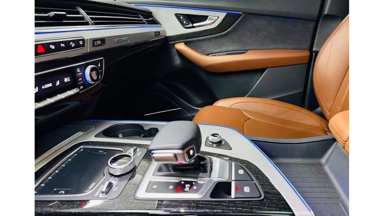 Audi Q7 45 TFSI quattro Luxury Plus GCC .. FSH .. Original Paint .. Perfect Condition .. Top Range .. Warran