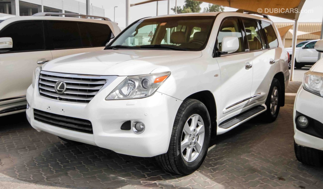 Lexus LX570