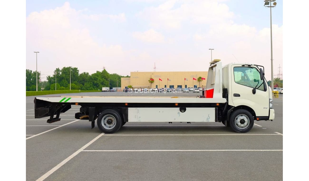 هينو 300 916 - 2022 Recovery - Tow Truck | M/T Diesel - GCC Specs - Well Maintained - Buy it Now