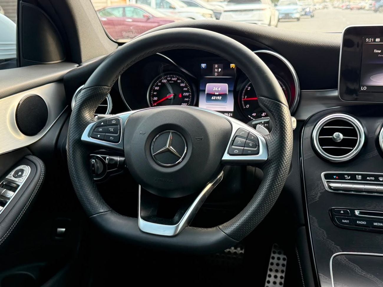 Mercedes Benz GLC250 AMG