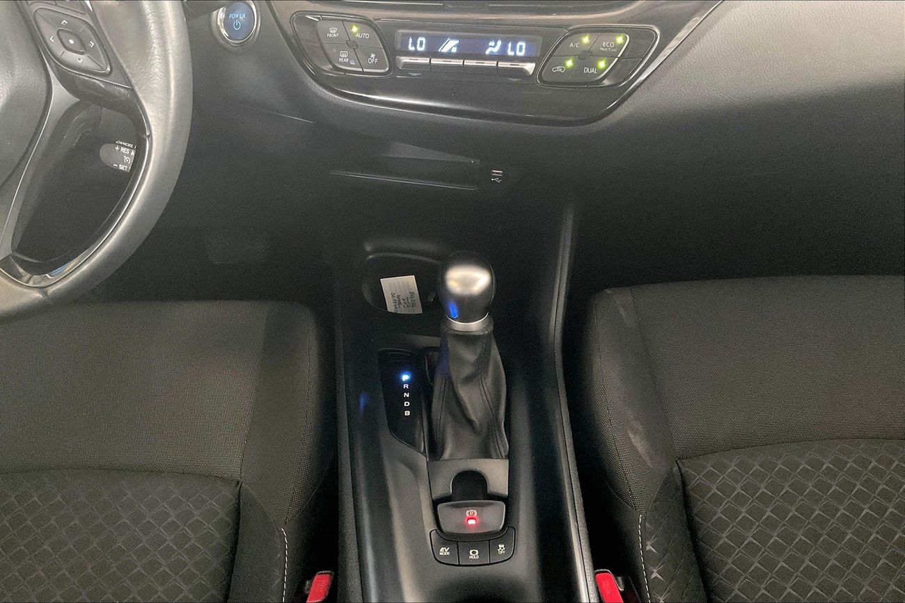 Toyota CHR GX | Guaranteed Warranty | 0 Down Payment