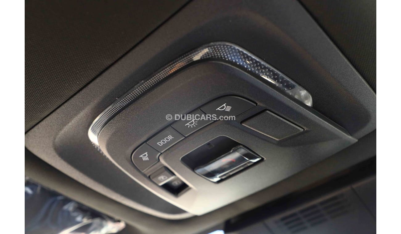 Toyota bZ4X 2022 Toyota bZ4X X-Mode Pro AWD - White inside grey