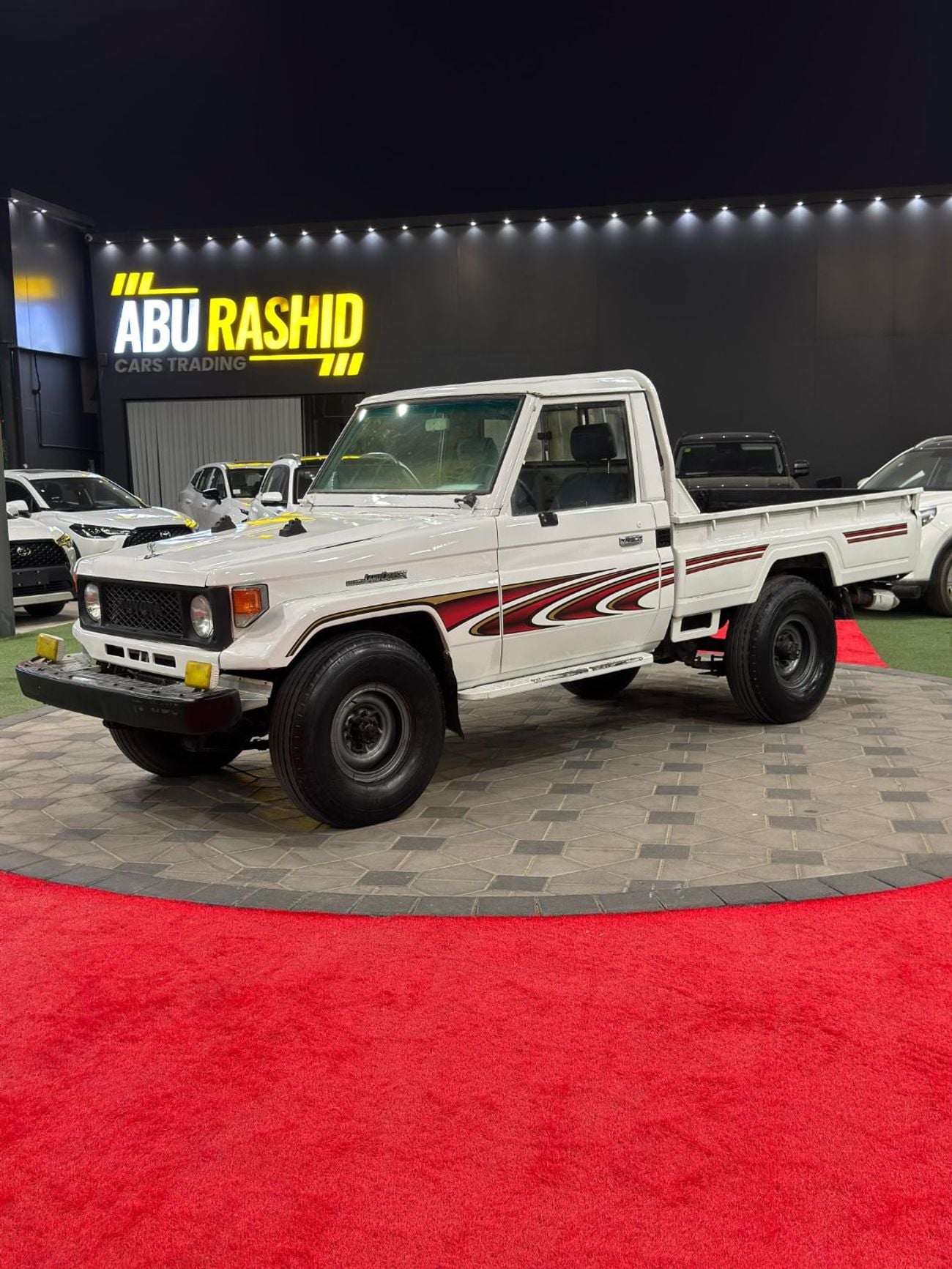 تويوتا لاند كروزر