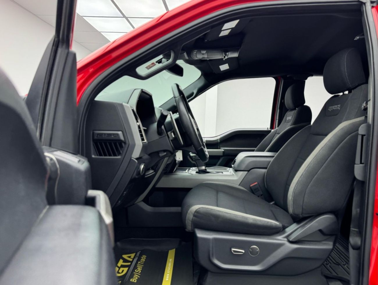 فورد إف-150 رابتور 2020 Ford F-150 Raptor, 2026 Ford Warranty, Full Ford Service History, GCC