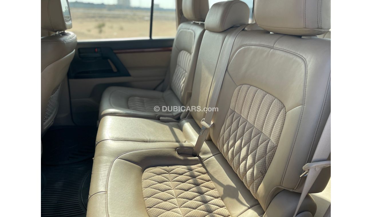 Toyota Land Cruiser Gxr - 60th Anniversary Edition