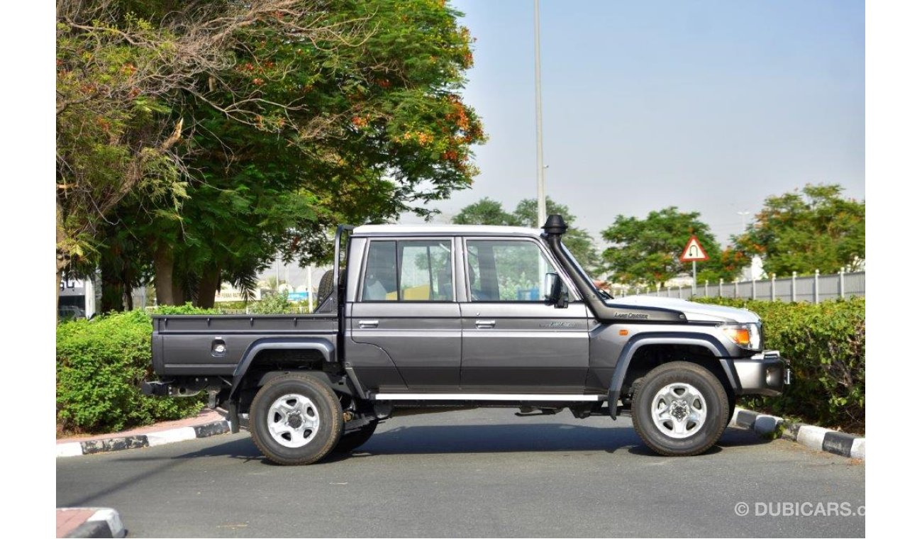 Toyota Land Cruiser Pick Up 79 DOUBLE CAB SPL LX V8 4.5L TURBO DIESEL 5 SEAT 4WD MANUAL TRANSMISSION