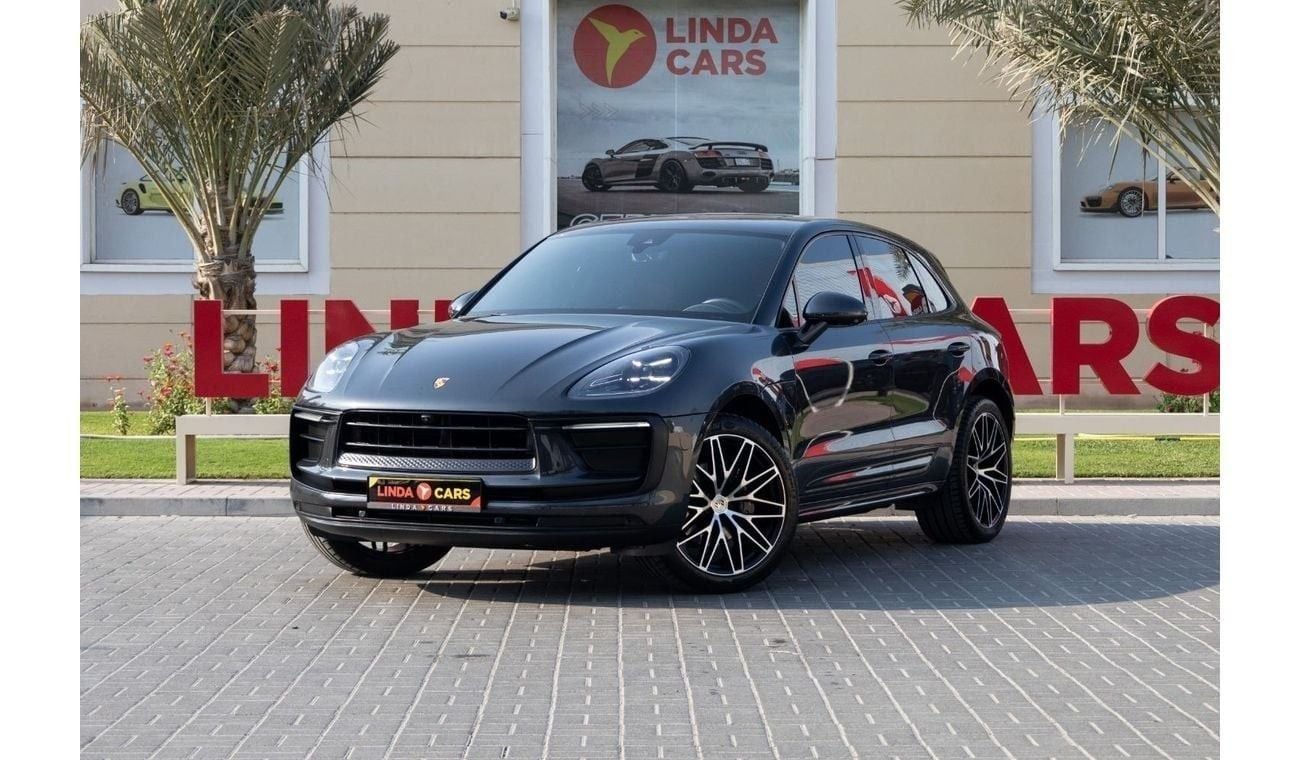 بورش ماكان Std 2.0L (252 HP) Porsche Macan 2023 GCC under Agency Warranty and Service Contract with Flexible Do