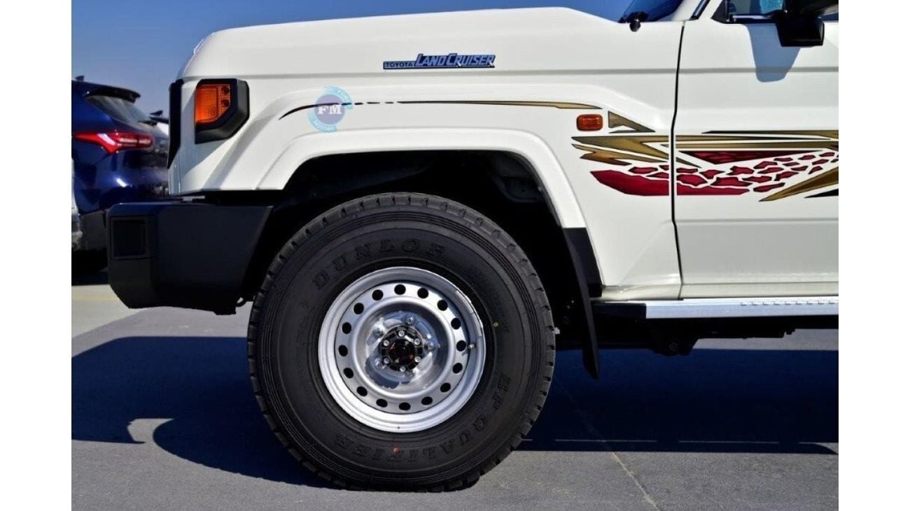 Toyota Land Cruiser Pick Up 79 Single Cab DLX 2.8L Diesel