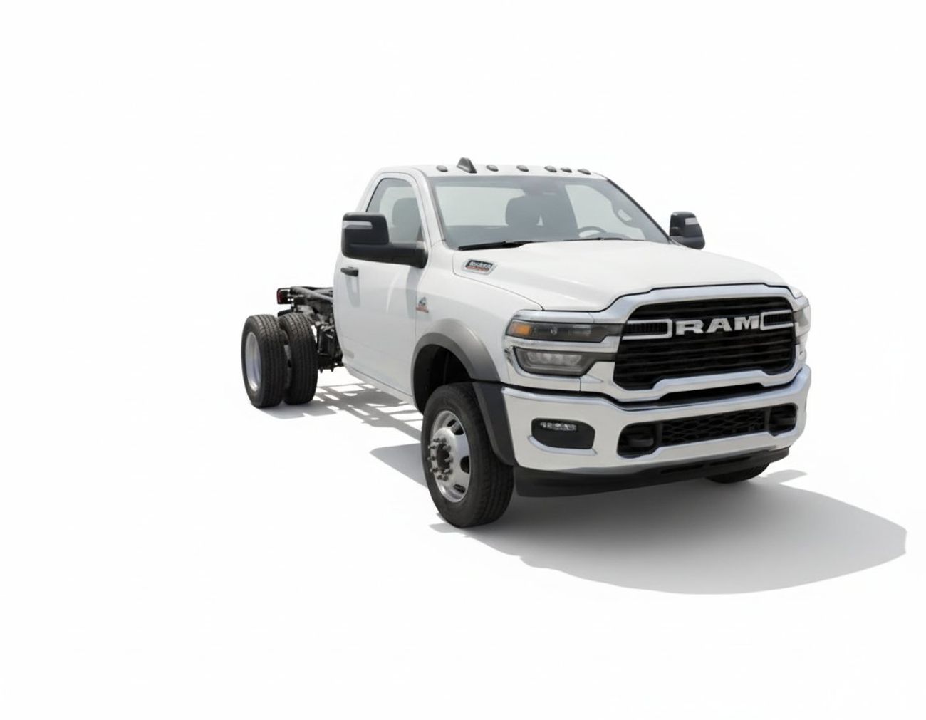 RAM 5500 Ram 5500 Regular Chassis Cab 4x4 6.7L Cummins Diesel 8-Speed AT