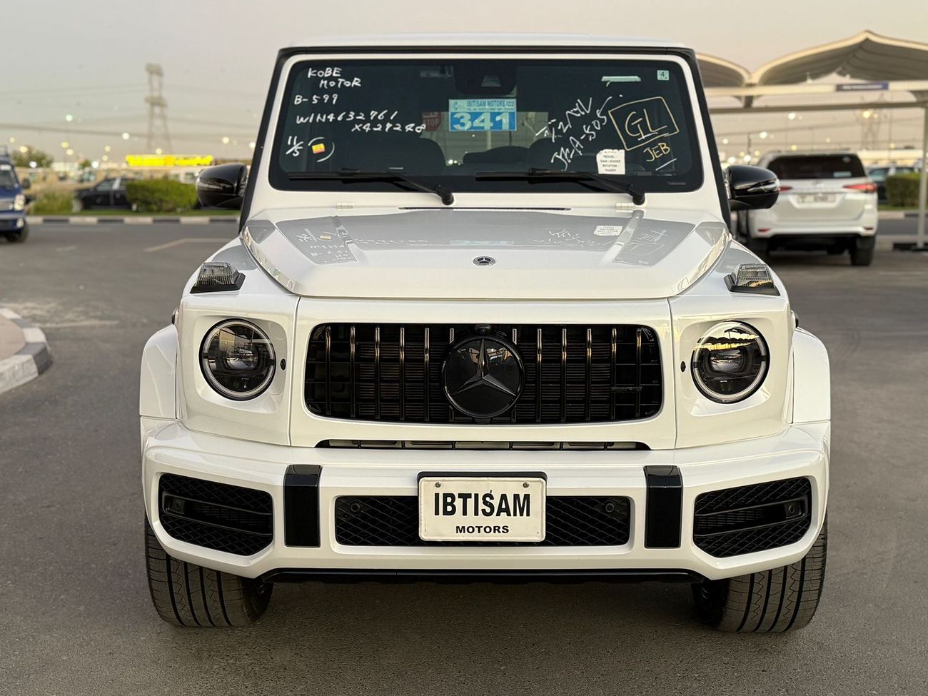 مرسيدس بنز G 63 AMG DOUBLE NIGHT PACKAGE