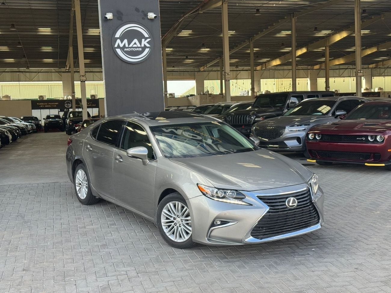 Lexus ES350 PREMIER Platinum 3.5L 3.5 V6 /PLATINUM COLOR / SCREEN /COOLING AND HEATING SEATS  / IN PERFECT CONDI