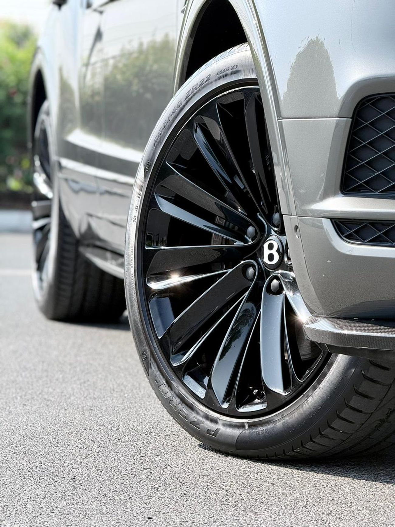 بنتلي بينتايجا BENTLEY BENTAYGA W12 SPEED | GCC SPECS | YEAR : 2020 | F.S.H WITH AGENCY | UNDER WARRANTY