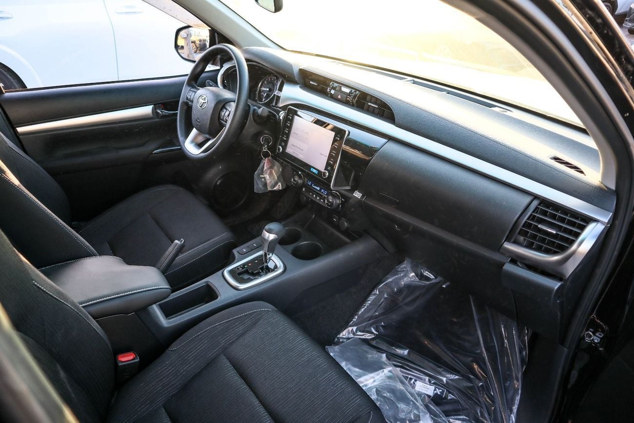 تويوتا هيلوكس GL 2026 Toyota Hilux Double Cab 2.7L Petrol (TGN121) 4x2