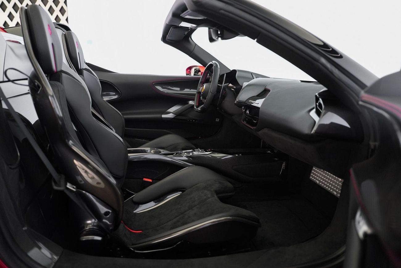 Ferrari SF90 Spider Ferrari SF90 Spider Assetto Fiorano