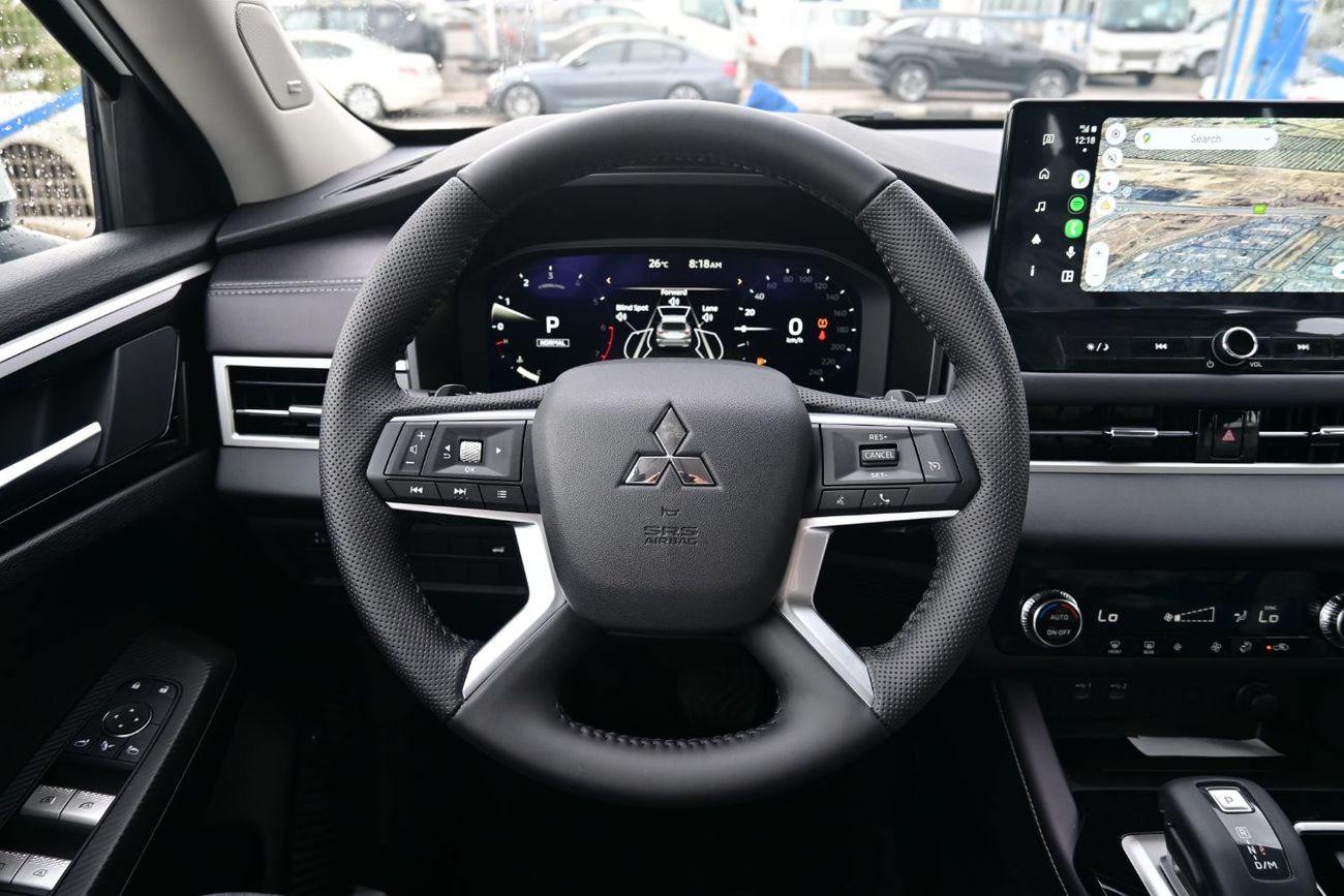 ميتسوبيشي آوتلاندر Mitsubishi Outlander Hi-Line 2.5L Petrol 4WD, Model 2026, Color White