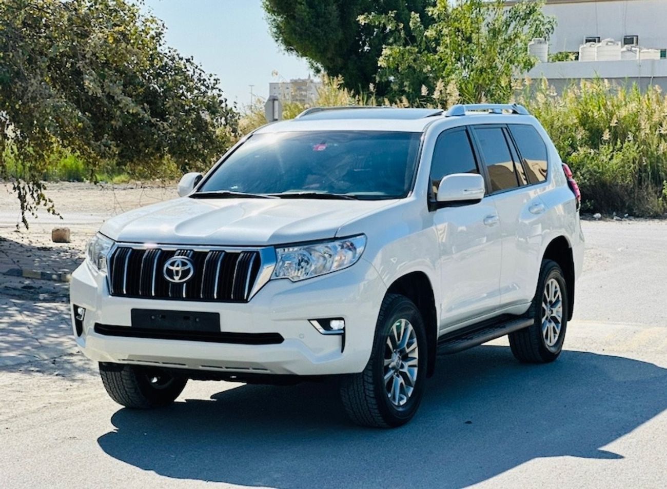 تويوتا برادو Toyota Prado 2019 VXR 2.7L 4WD v4 full option Top the Range