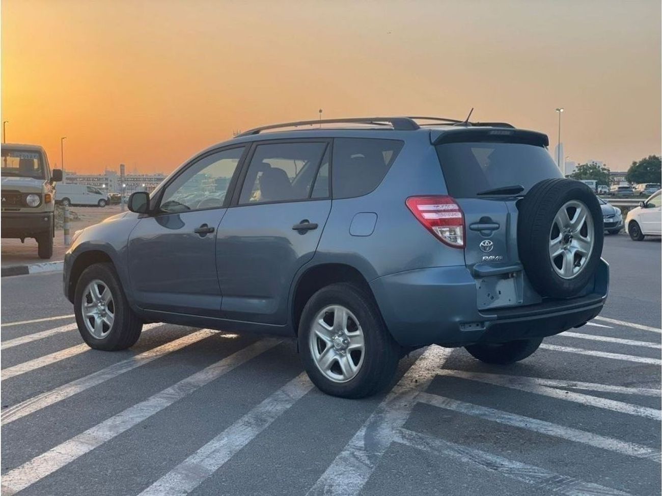 تويوتا راف ٤ ليميتيد 2012 Toyota Rav4 2.5L V4 VVT-I Super Strong Engine - Freshly Imported USA - UAE PASS